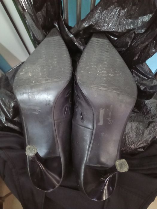 Продам туфли женские.