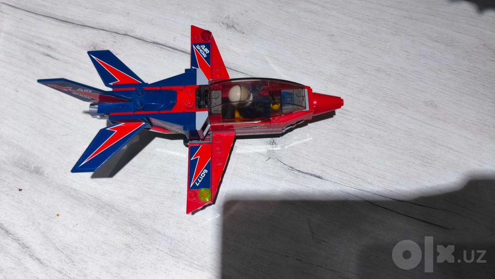LEGO City 60177 Airshow Jet. Оригинал