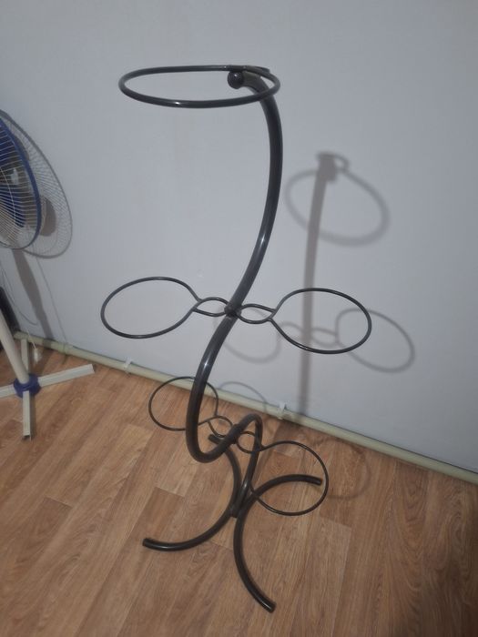 Подставка для цветов