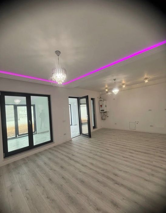 Casa modernă în zona gării