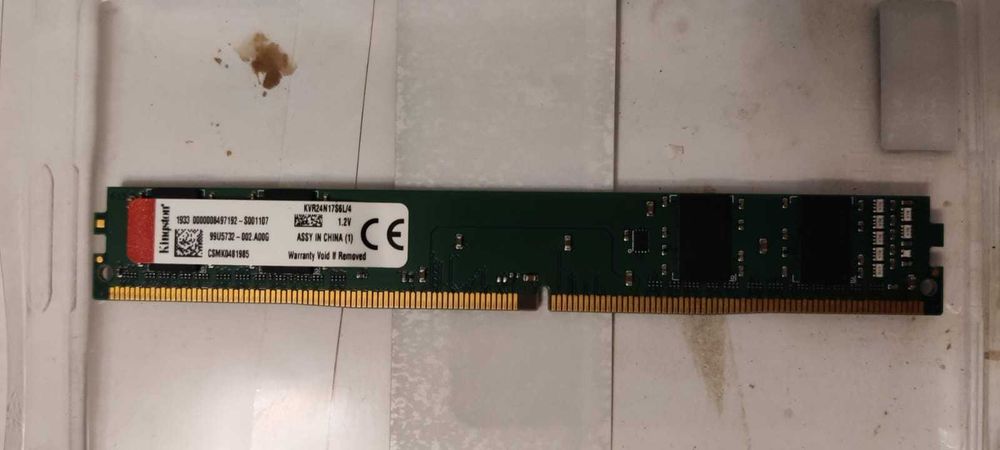Memorie RAM 4GB DDR4 2400Mhz Kingston