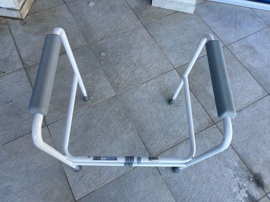 Проходилка за възрастни хора