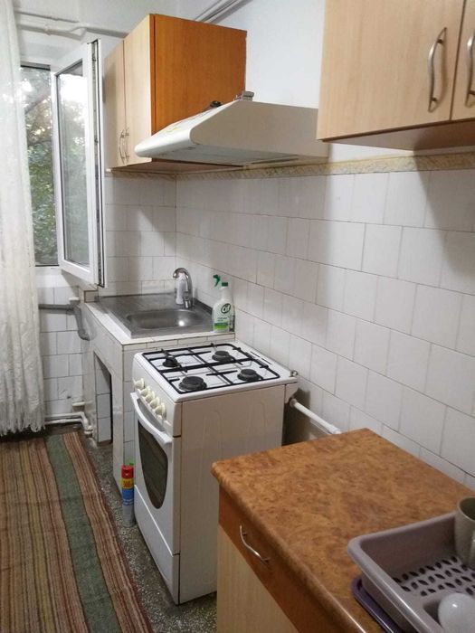 Proprietar inchiriez apartament 2 camere Iasi Tatarasi