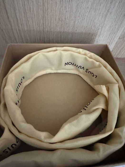 Промо-Louis Vuitton-Чисто нов дамски автентичен двулицев колан 105 см