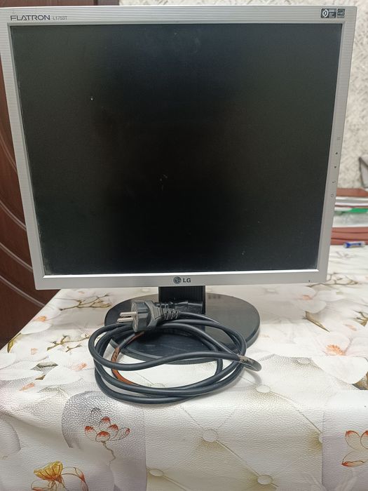 Монитор LG Flatron