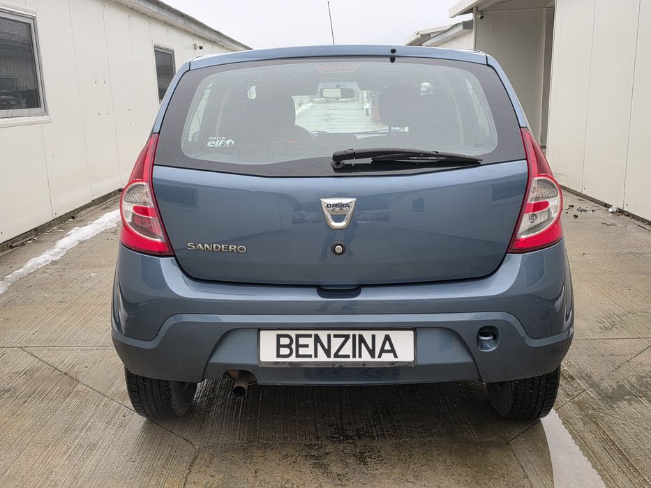 Dacia Sandero an 2012 1.6 benzină Euro5 Laureate import Germania