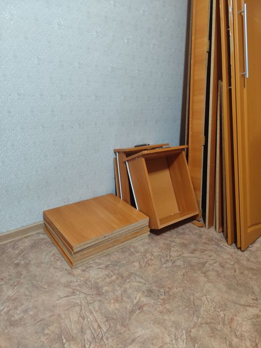 Материал от шкафа