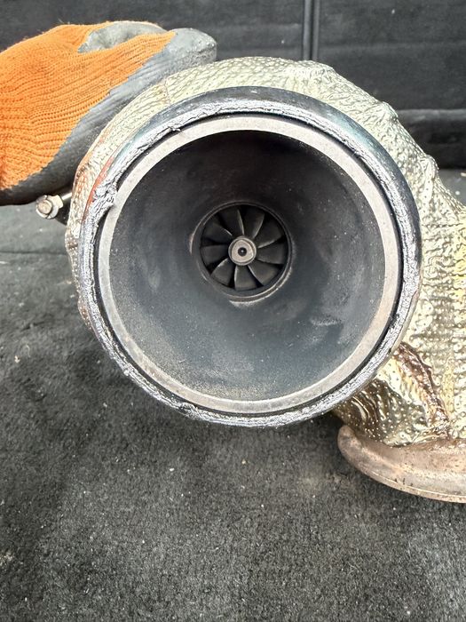 турбокомпресор Mercedes-Benz OM654