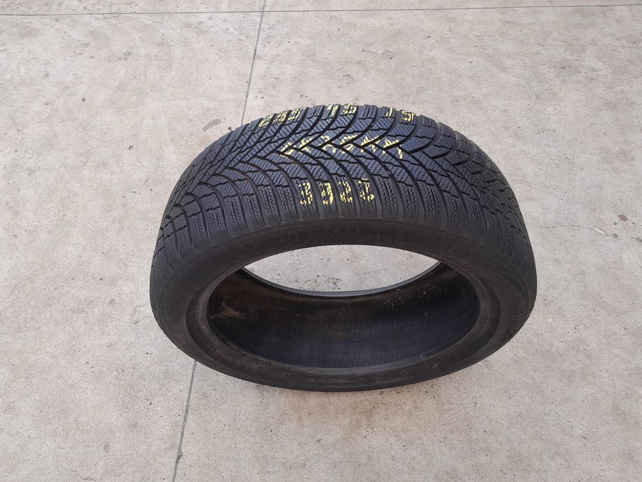 O anvelopa iarna 235 45 19 firestone winterkawk 4 7,5 mm 3322