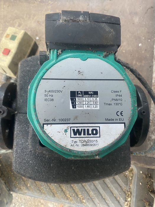 Помпа wilo голяма