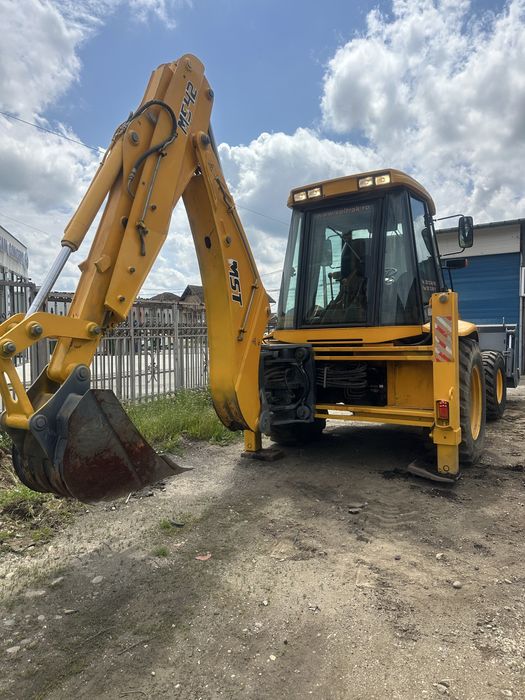 Buldoexcavator MST 542