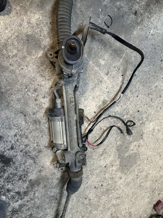 Кормилна рейка пасат б6,голф 5, ауди а3,шкода