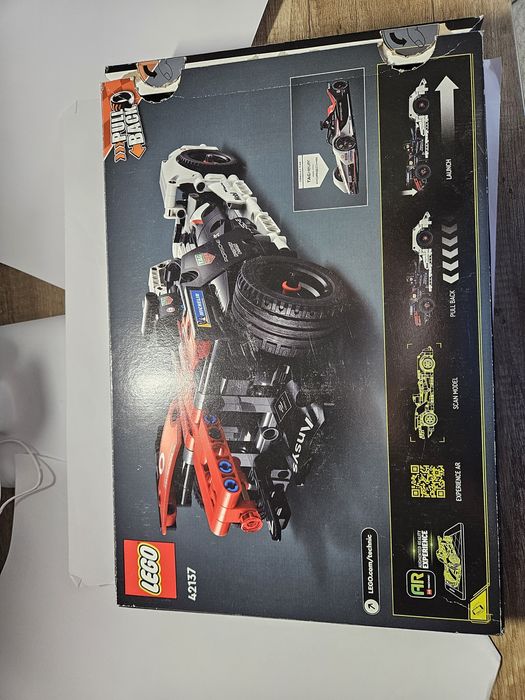 LEGO Formula E Porsche 99X Electric (42137)