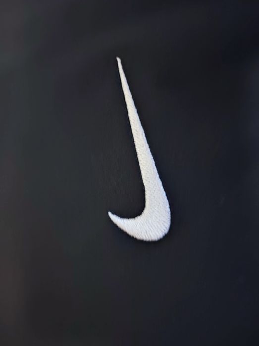 Продавам Nike Football