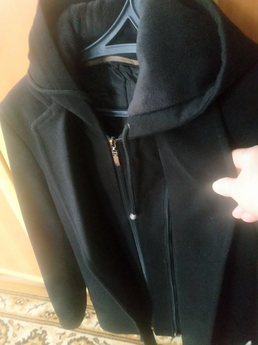 Продам польто для подростка.