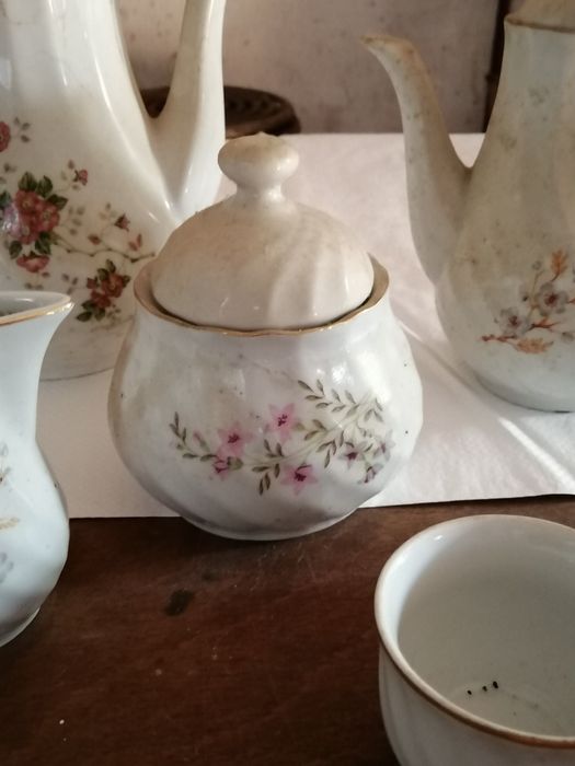 Лот Стар Български порцелан Китка