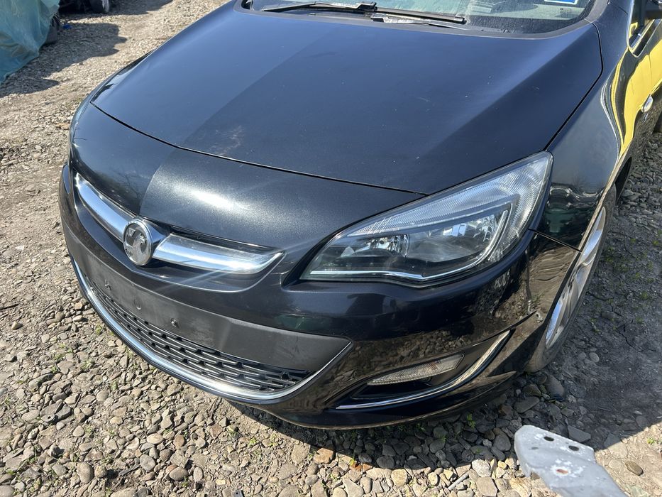 Bară spate completă Opel Astra J facelift 2014