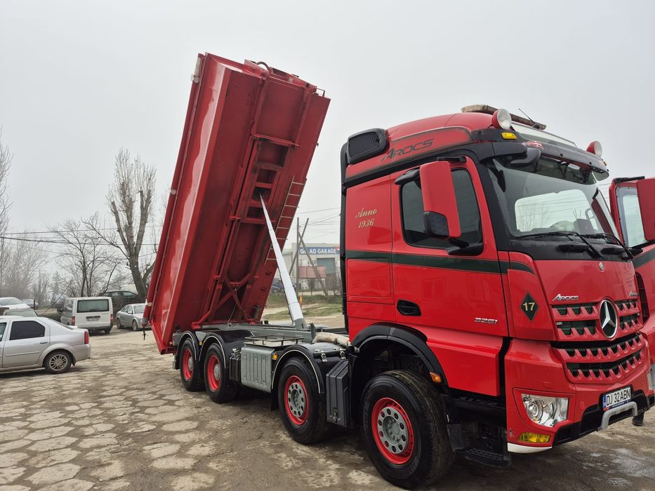 Mercedes Arocs 2017 basculanta(traker) 8x4
