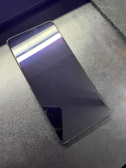 Telefon gaming POCO F4 GT 12gb ram 256gb