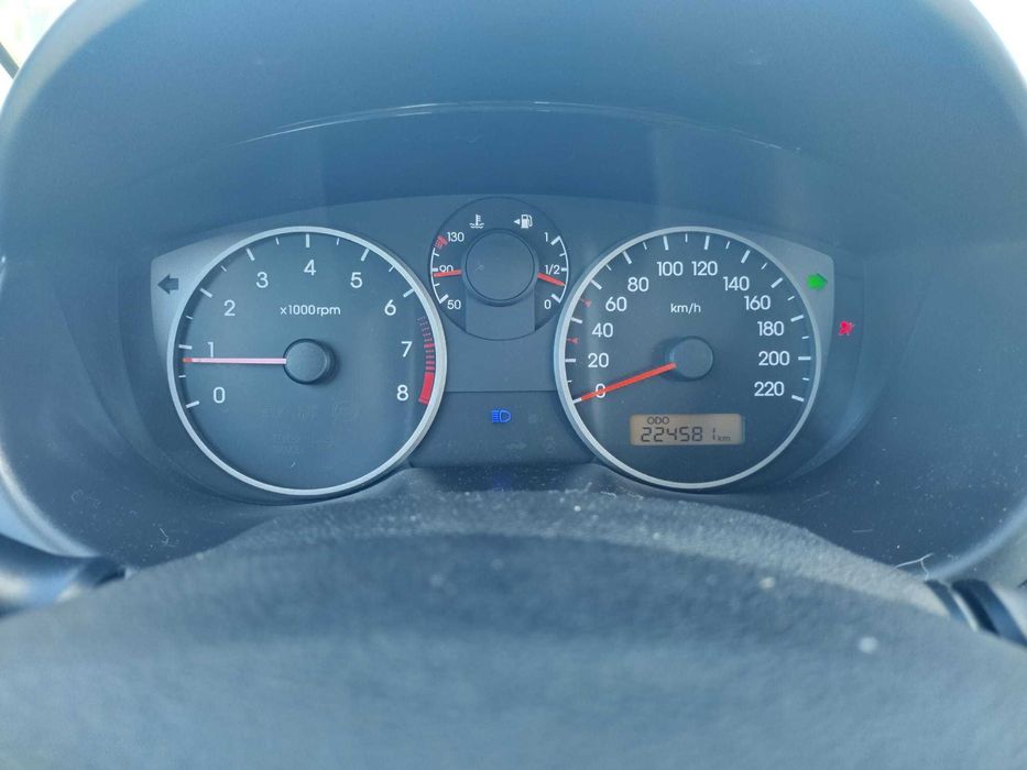 Vand Masina Hynday i20 in stare buna de functionare pret 3600euro