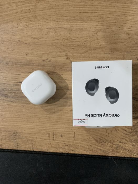 Samsung buds FE наушники
