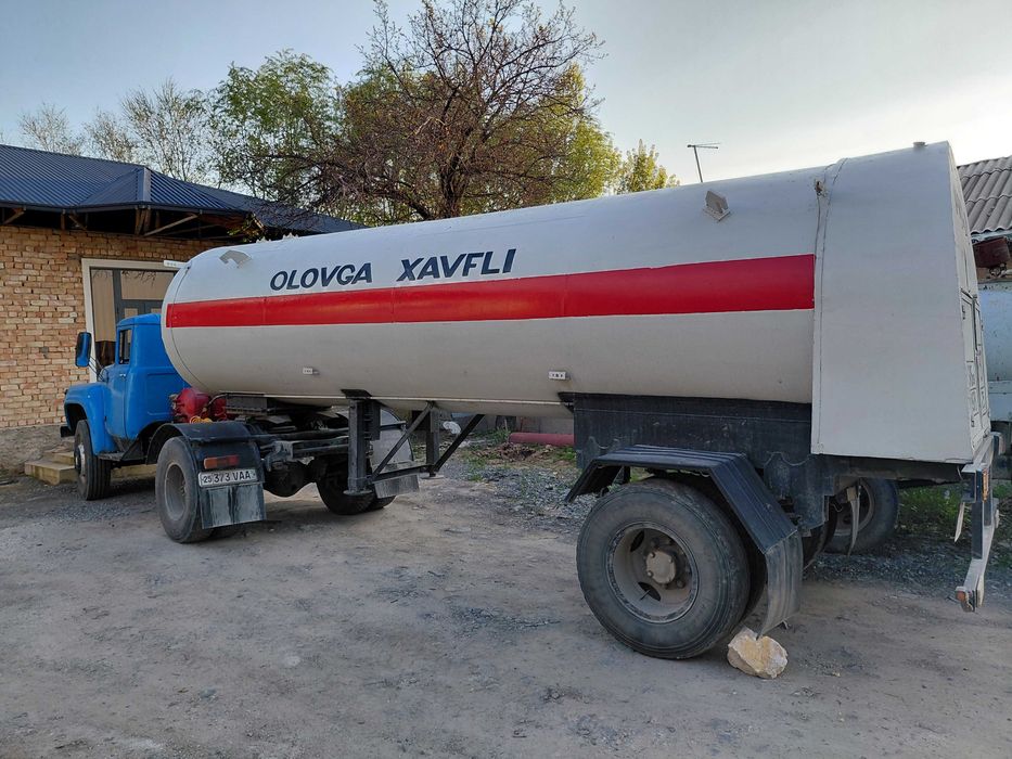 Газавоз ZIL441510
