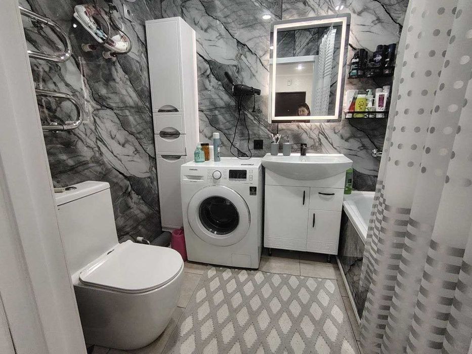 2 комнатная в мкр. Аэропорт