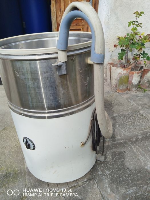 Продавам пералня Рига