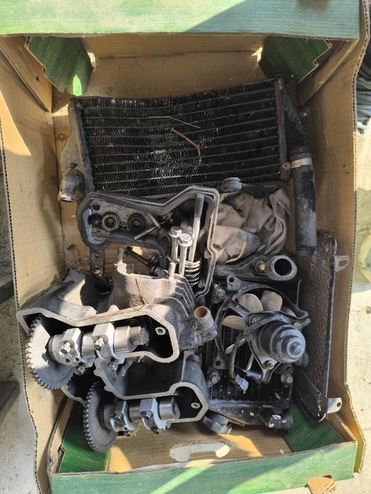 Само на части Kawasaki klr 600