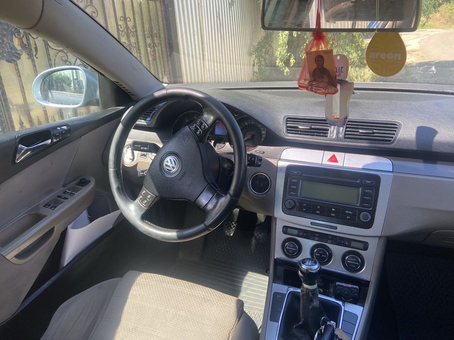 VOLKSWAGEN Passat 2006 — imagine 2