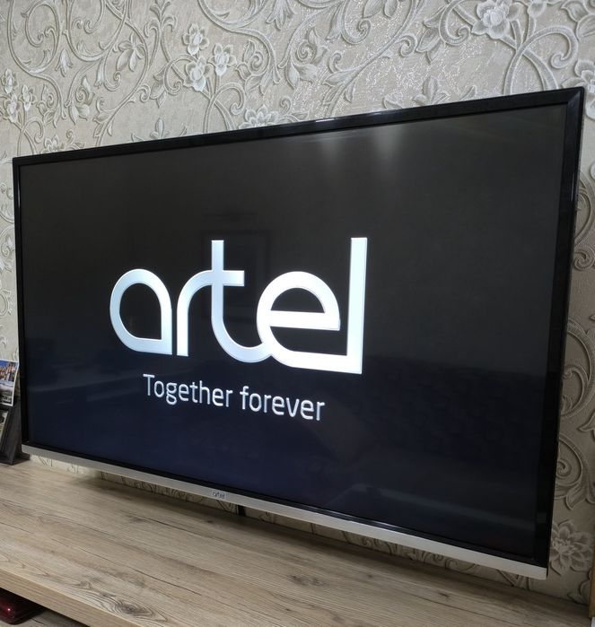 Телевизор Artel 43/А9000