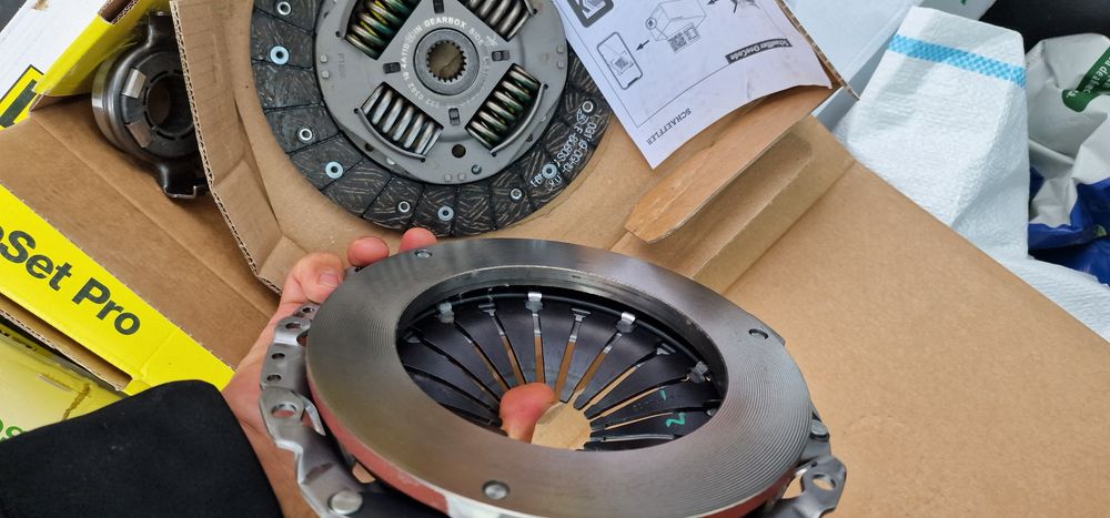 Disc ambreaj Luk Renault fiat double 1.3