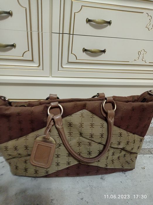 Продам брендовые сумки