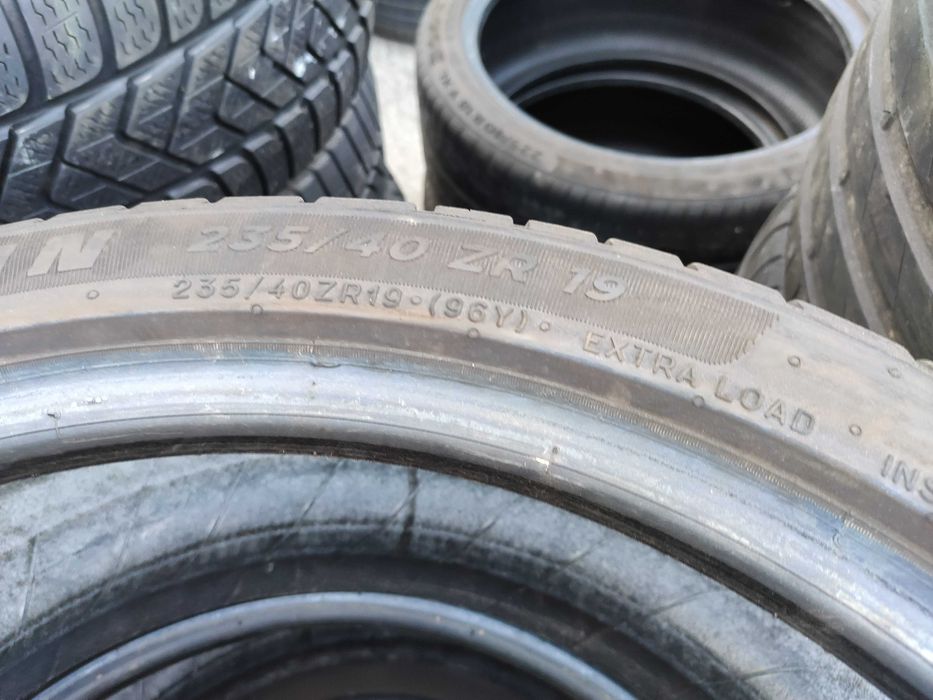 2бр Летни гуми 235 40 19 - Michelin - DOT 2023