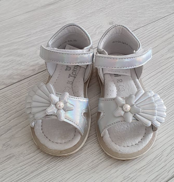 Сандали для девочки