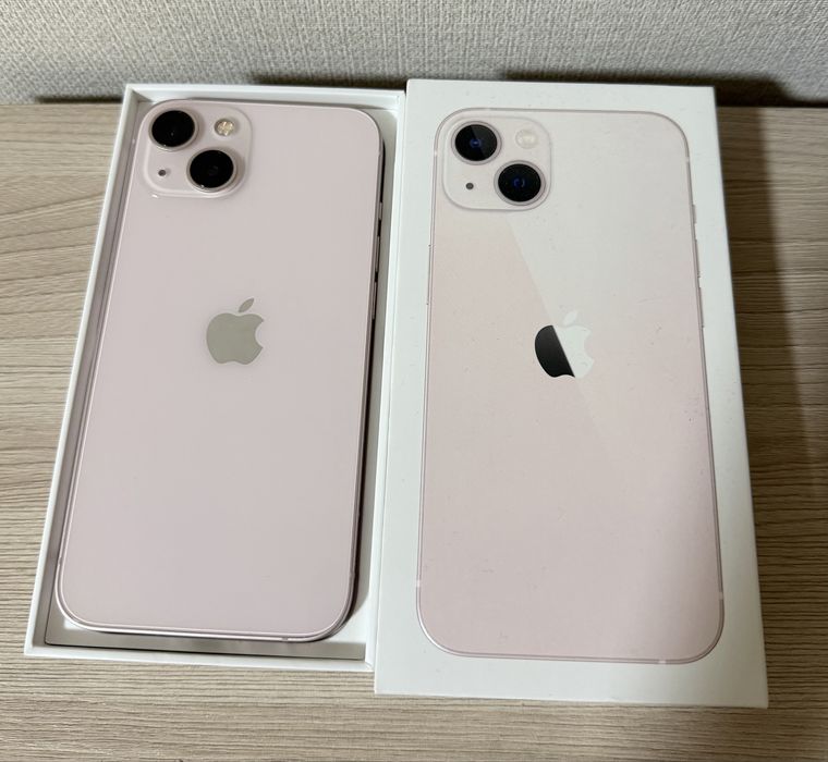 Iphone 13, розовый