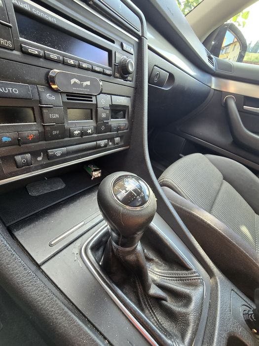 Audi a4 ,2007 ,motor 2l ,cutie manuala 6 trepte ,turela... mai multe detalii la telefon