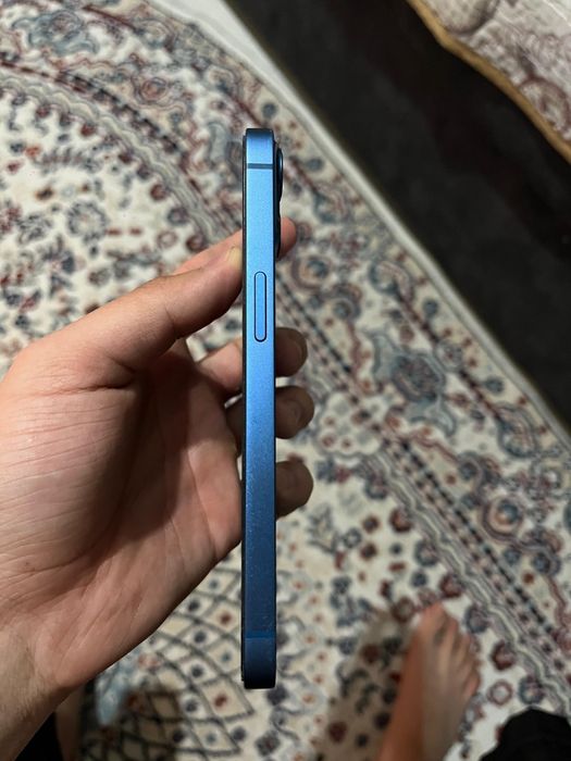 Продам iphone 13