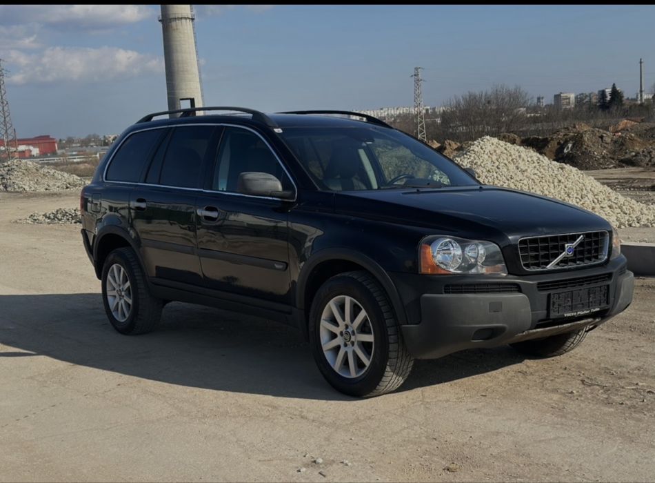 Volvo XC90 4X………