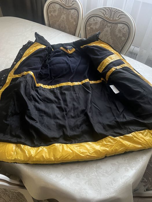 Зимняя куртка на девочку