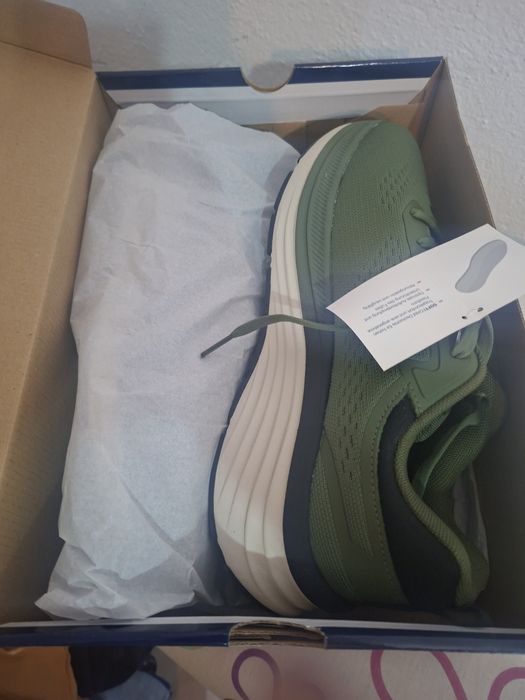Adidasi Fila  noi