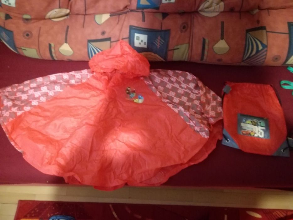 Нови детски дъждобрани Карс размери 128/140 и за 2/3години