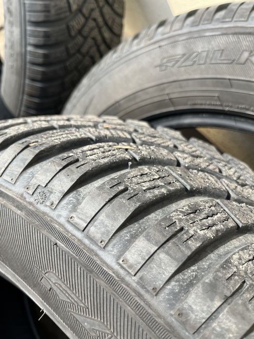 Avelope iarna Falken 225/60 R17 103V