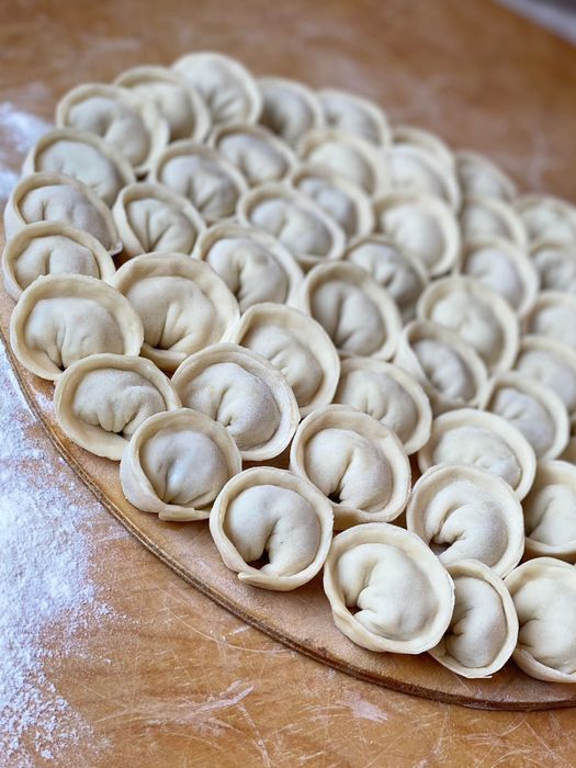 Замороженные полуфабрикаты(пельмени, манты, вареники)