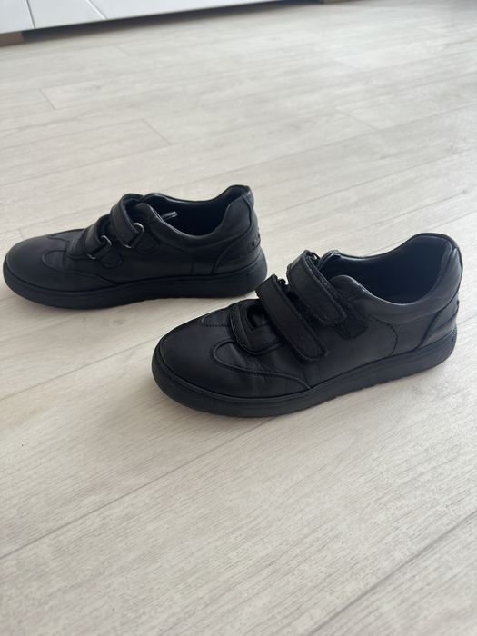 Кожаные  ботинки демисезонные