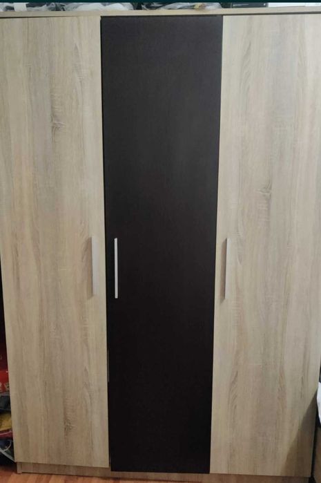 Dulap 3 usi/ dressing
