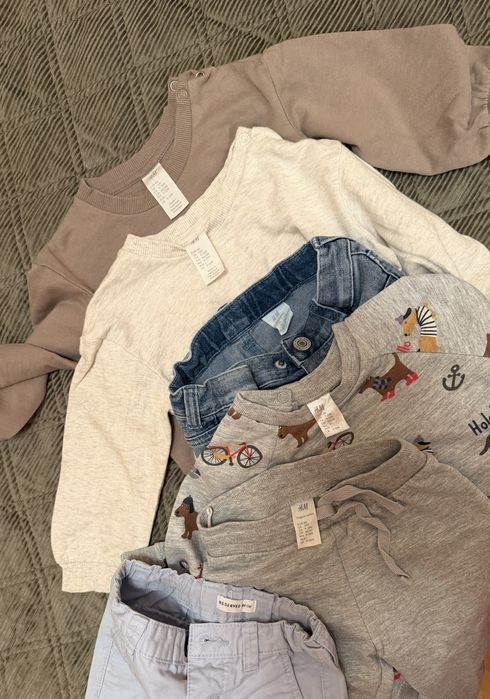 Hainute H&M marimea 80 - 1 an , stare impecabila + cadou caciula H&M