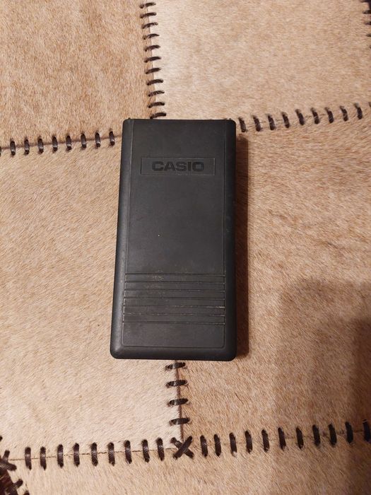 Pentru colecționari calculator Casio  fx-82c