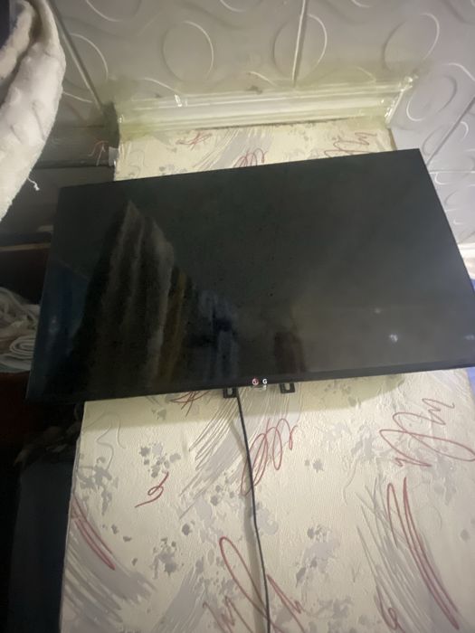 Телевизор Lg за 50 000 тысяч