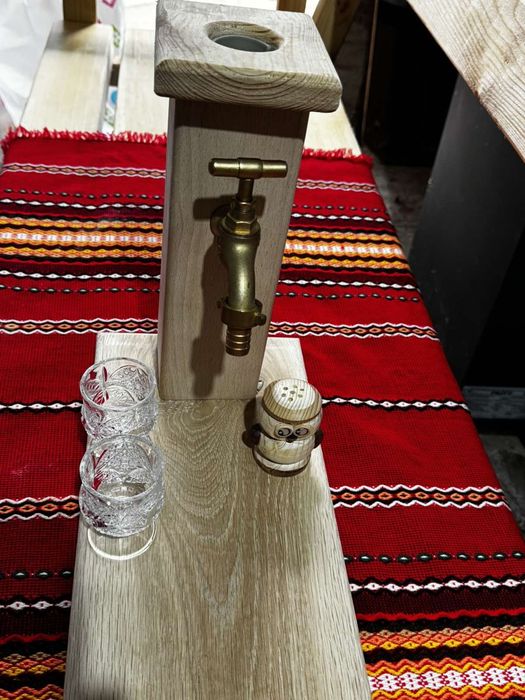 Диспенсър за алкохол